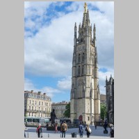 Bordeaux, Cathedrale, photo by Jean-Christophe BENOIST on Wikipedia,3.jpg